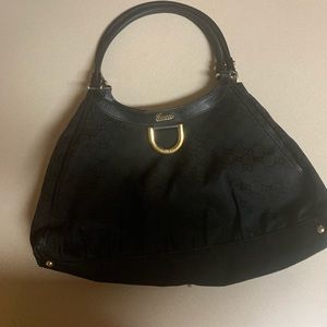 GUCCI
GG Canvas D Ring Large Hobo Bag 189835